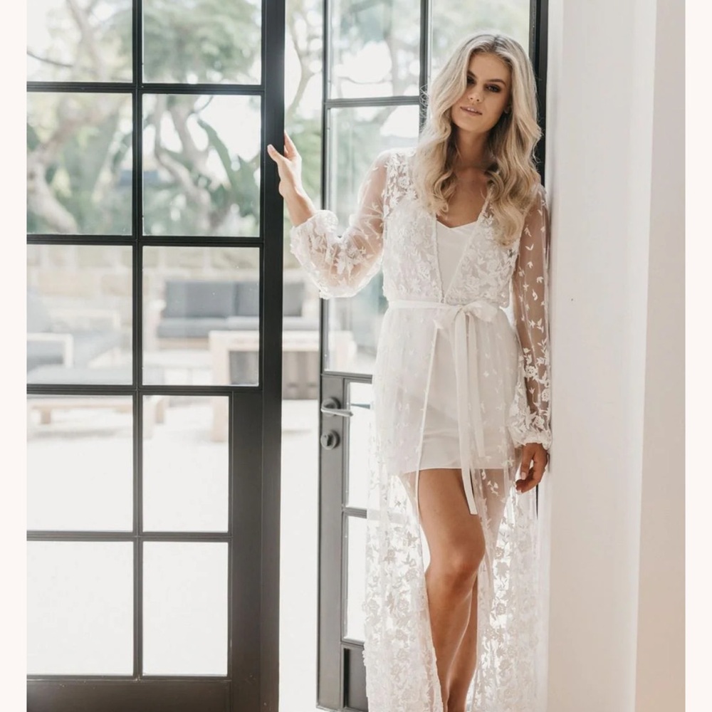 Le Rose Stories Adele Maxi Robe and Slip